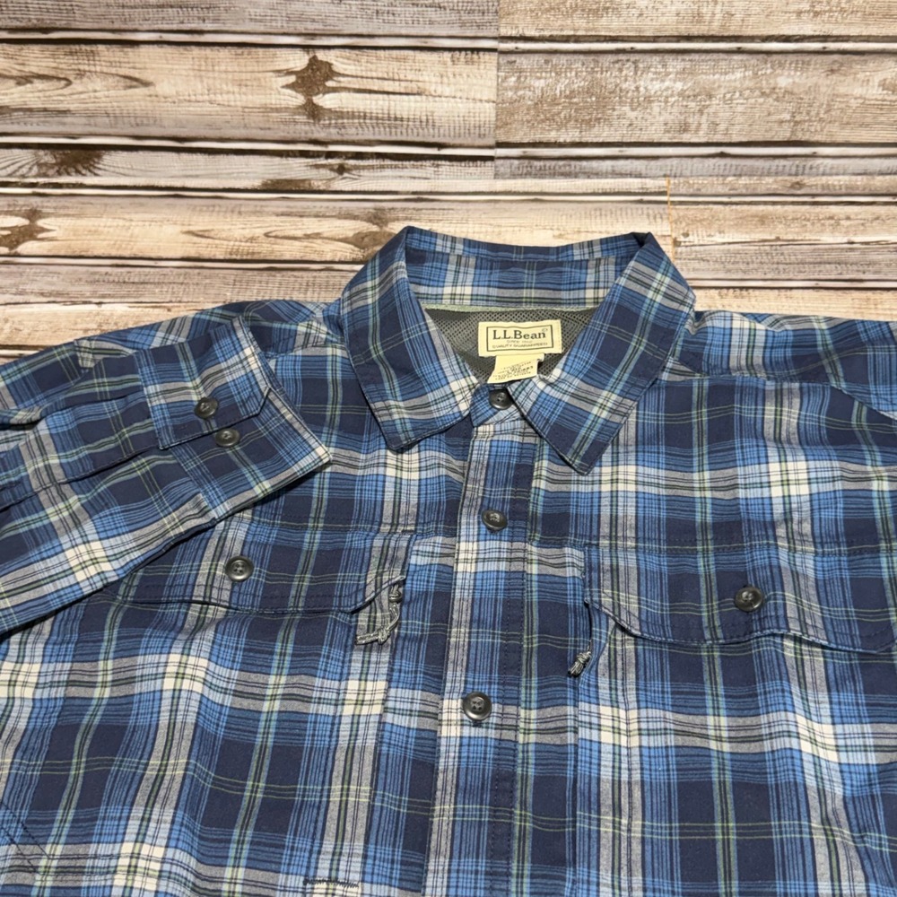 LL Bean Button Down Shirt Mens Large Blue Plaid Long Sleeve Hiking Outdoor